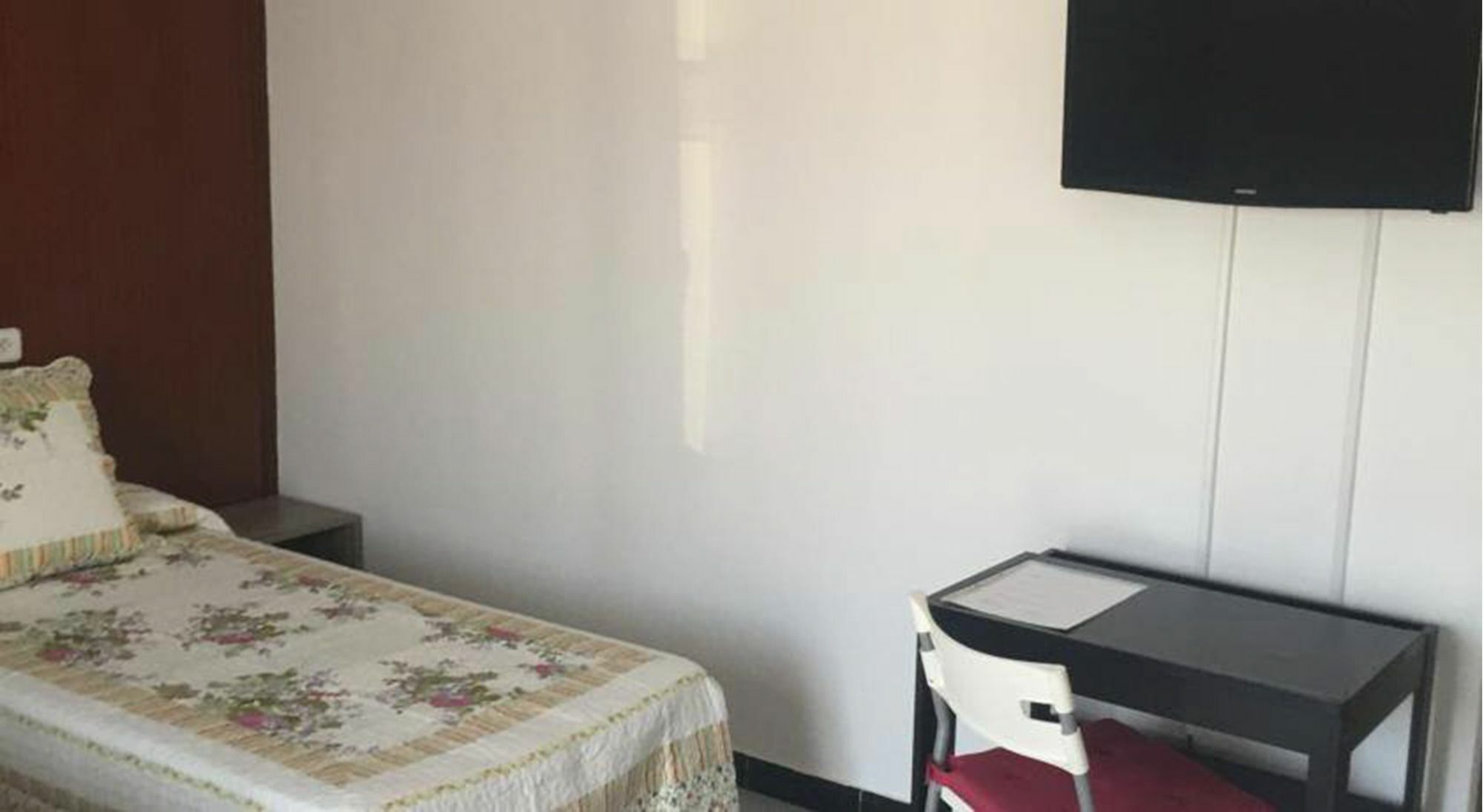 Hostal Bonavista Blanes Εξωτερικό φωτογραφία